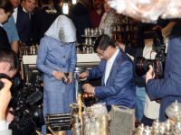 Davutoğlu'ndan şehit ailesine taziye ziyareti
