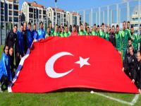 Bursasporlu futbolculardan kutlama