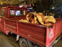 MHP pankartlarına gece operasyonu