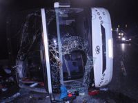 Moskova-Erivan seferi yapan otobüs devrildi: 8 ölü, 42 yaralı