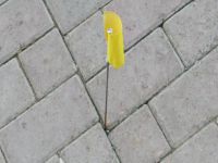 Bombanın etkisini artırmak için demir bilye kullanmış