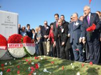 Bülent Ecevit mezarı başında anıldı