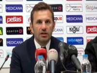 Okan Buruk:10 kişi kalınca korktuk ama taraftarın desteğiyle kazandık
