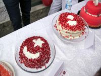 Öğrenciler sergide, anneler yarışmada hünerlerini sergiledi