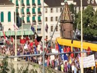 20 bin lira maaş alan öğretmenler grev yaptı!