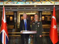 İngiltere Savunma Bakanı, Genelkurmay'da