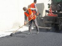 Mudanya'da asfalt çalışmaları sürüyor