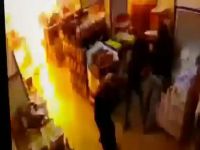 Markete patlayıcı attılar