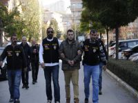 İş ortağını öldürüp cesedini tarlaya atan zanlı, adliyede