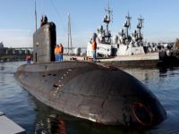 "İngiliz savaş gemileri Rus denizaltısının peşine düştü"