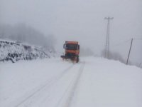 Bursa-İstanbul yolu kamyonlara kapandı