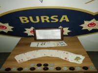 Bursa'da kumar baskını