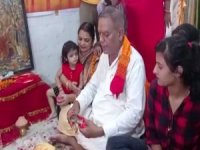 Hindistan’da kurbağalar evlendirildi