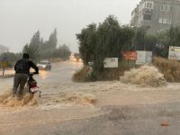 Bursa'da yağış etkili oldu