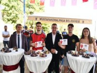 Bursa'da kara incir festivali
