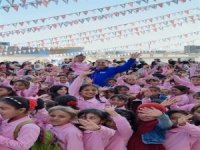 İdlib'de iyilik okulu açıldı