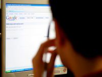 Aileler, çocuklarına internette rehberlik etmiyor