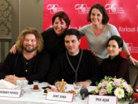 Bursa'da Kayahan şarkılarıyla kanser...