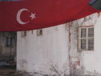 Şehidin evinin durumu yürekleri burktu