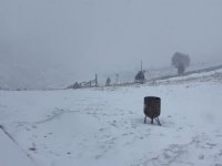 Uludağ’da kar yağışı başladı