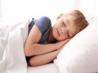 Çocuklarda sağlıklı uykunun 7 yolu
