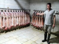 Üreticiler  kuzularını keserek bağış yapıyor