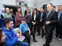 Aktaş'tan özel öğrencilere ziyaret