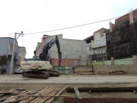 Bursa'da kaçak yapılar yıkıldı