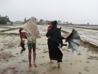 Myanmar’ı Mocha Kasırgası vurdu