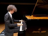 Piyanist ,Can Çakmur Türkiye'de