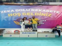 Zeka oyunları şampiyonası Bursa'dan çıktı