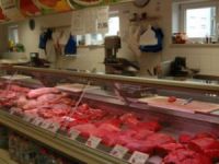 Gariban Çiftçi Besliyor Marketçi Götürüyor!
