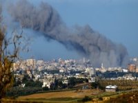 İsrail, Gazze Şeridi'ni vurdu