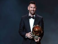 Yılın en iyi oyuncusu Messi