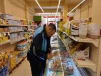 Bursa'da marketler denetlendi