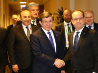 Davutoğlu, Hollande ile görüştü