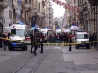 Canlı bomba saldırısında 12 turist yaralandı