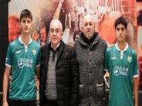 Bursaspor, iki sözleşmeye imza attı