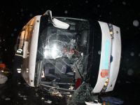 Öğrencileri taşıyan otobüs kaza yaptı: 14 ölü