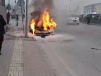 Ticari taksi alev alev yandı