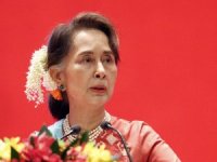 Devrik lider Suu Kyi ev hapsinde