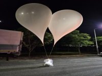 Kuzey Kore'nin çöp balonları