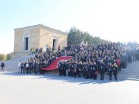 Bursalı gençler Anıtkabir'de