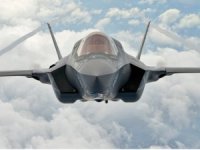 ABD’ye ait 2 adet F-35 savaş uçağı Japonya’ya acil iniş yaptı