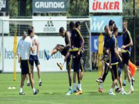 Fenerbahçe Torku Konyaspor'a hazırlanıyor