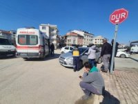 Bursa'da 2 otomobil çarpıştı, 2 kişi yaralandı