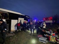 Otobüs kazası!  37 yaralı