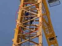 Bursa'da 50 metre yükseklikte can pazarı! Operatör baygınlık geçirince...