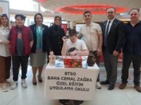 'Yapboz Adam'ın Eserleri' sergilendi