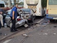 İşçi servisi araçlara çarptı: 14 yaralı